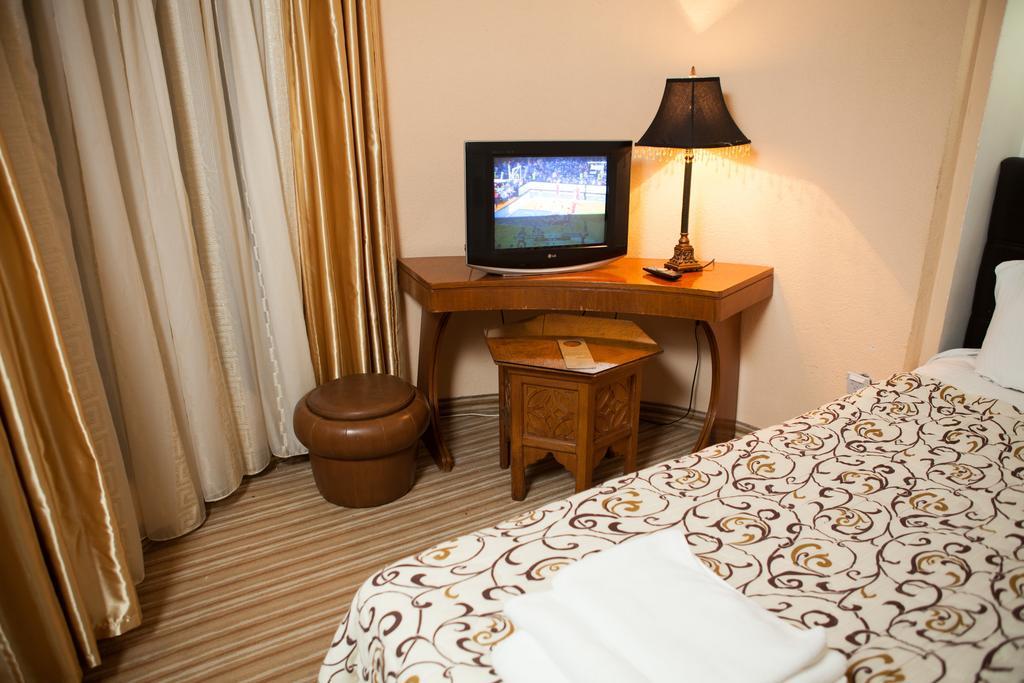 Hotel Vrbak 新帕扎尔 客房 照片