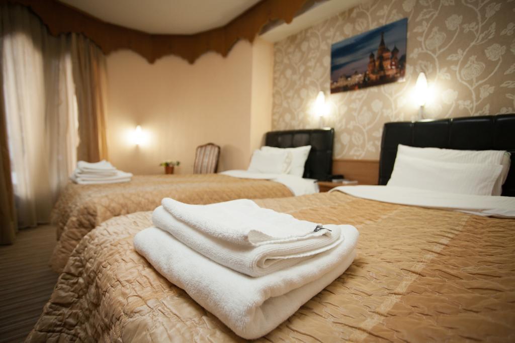 Hotel Vrbak 新帕扎尔 客房 照片